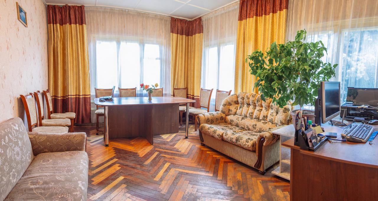 Отель Enirest Каракол Экстерьер фото